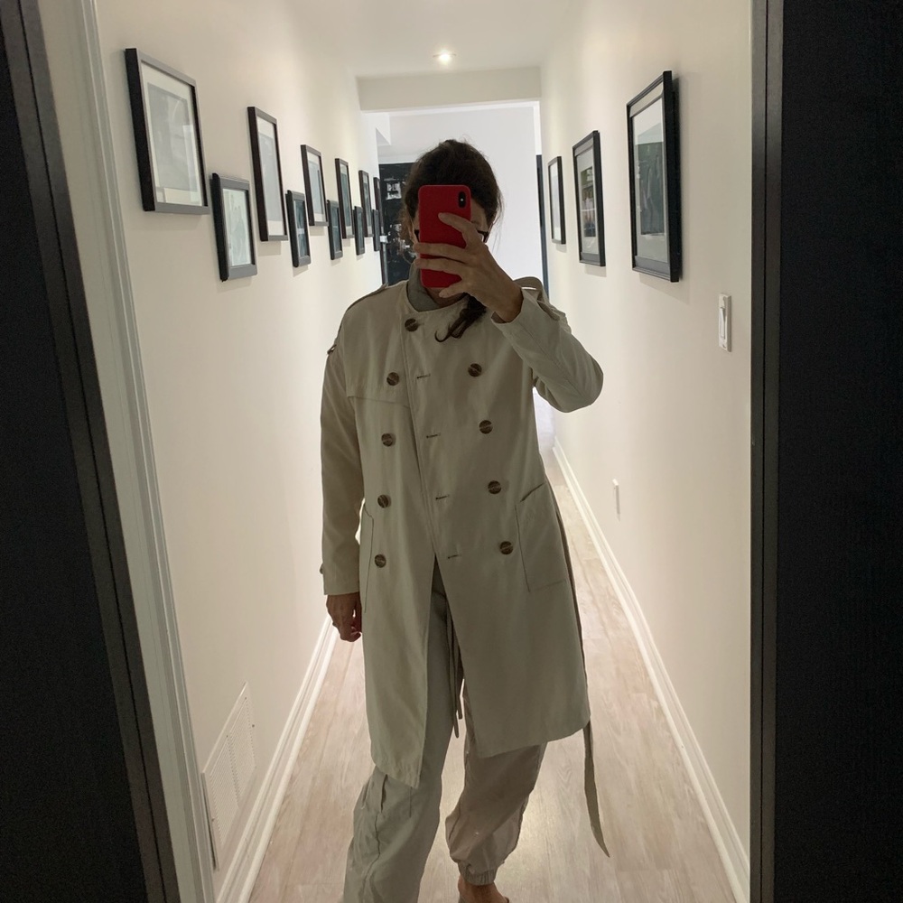 Women’s Cream Double-Breasted Coat. Soft as butter easy to wear lightweight